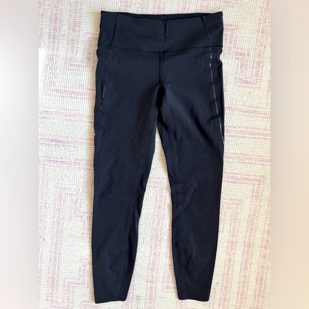 Lululemon leggings black size 6